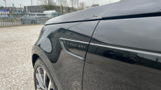 Land Rover Discovery 3.0 D300 R-Dynamic SE 5dr Auto Diesel Station Wagon